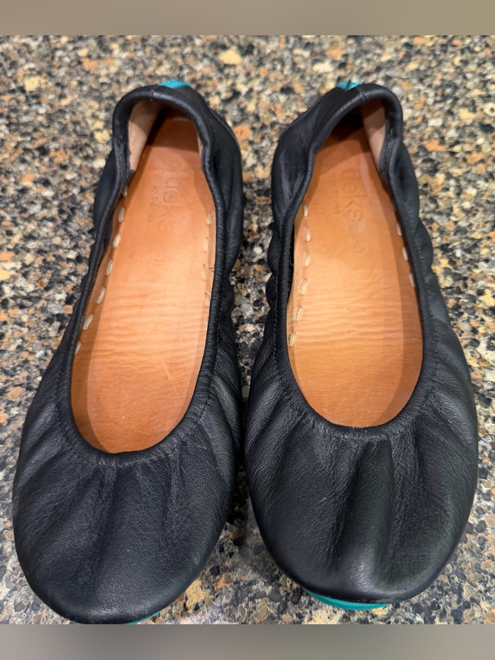 Tieks size 8 Black Leather Ballet Flats - Comfortable Slip-On Women's Shoes